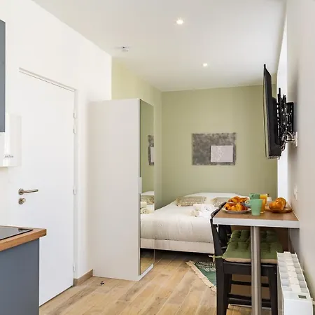 Pierres Noires - Coup De Coeur : Studio Neuf Et Cosy, Proche Centre-ville Et Fac / Stationnement Gratuit / 100m Du Bus Apartment