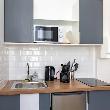Pierres Noires - Coup De Coeur : Studio Neuf Et Cosy, Proche Centre-ville Et Fac / Stationnement Gratuit / 100m Du Bus